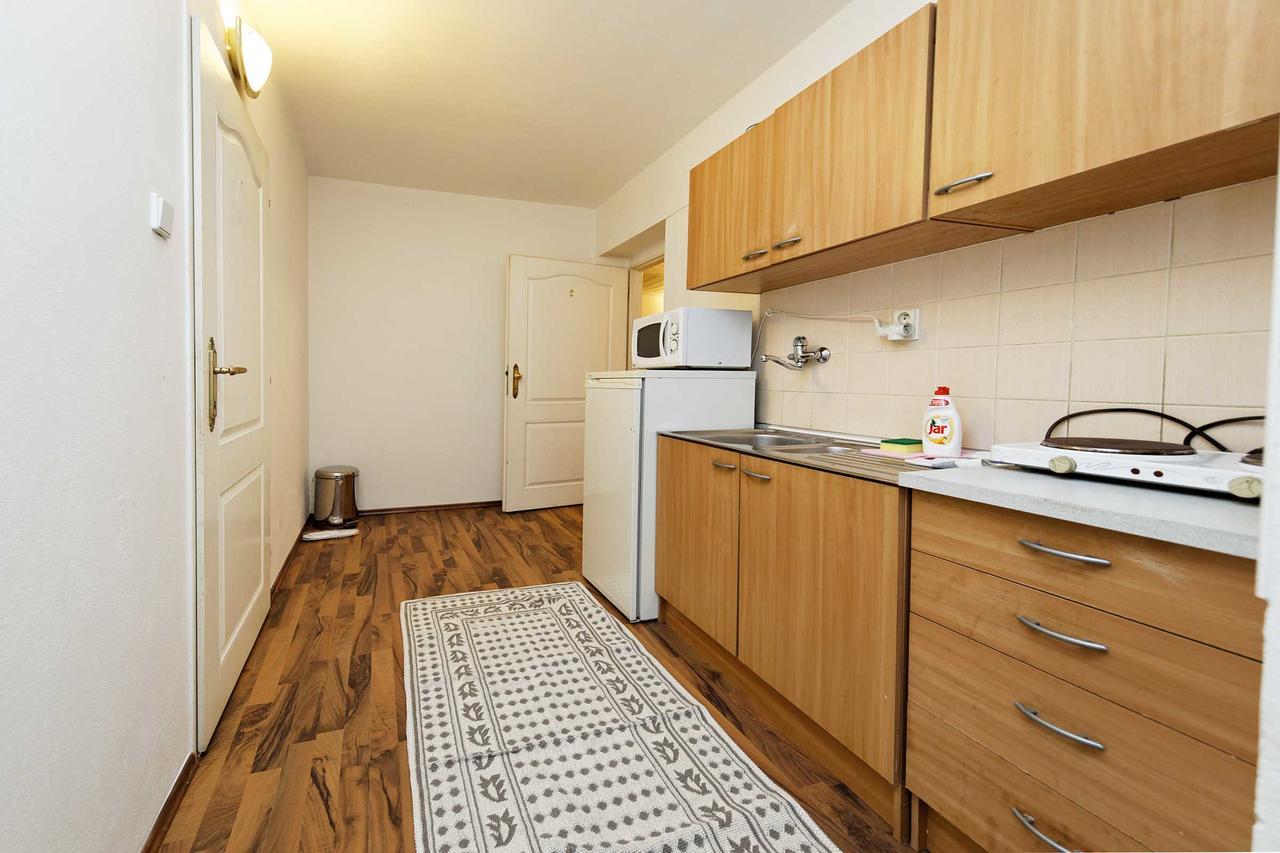 Apartments U Cisare Praha Bagian luar foto